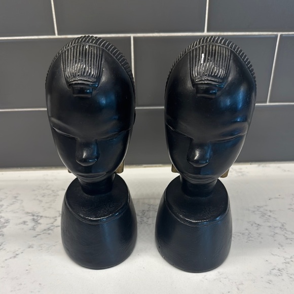 Vintage Ebony and Gold Accent Busts - Picture 3 of 10